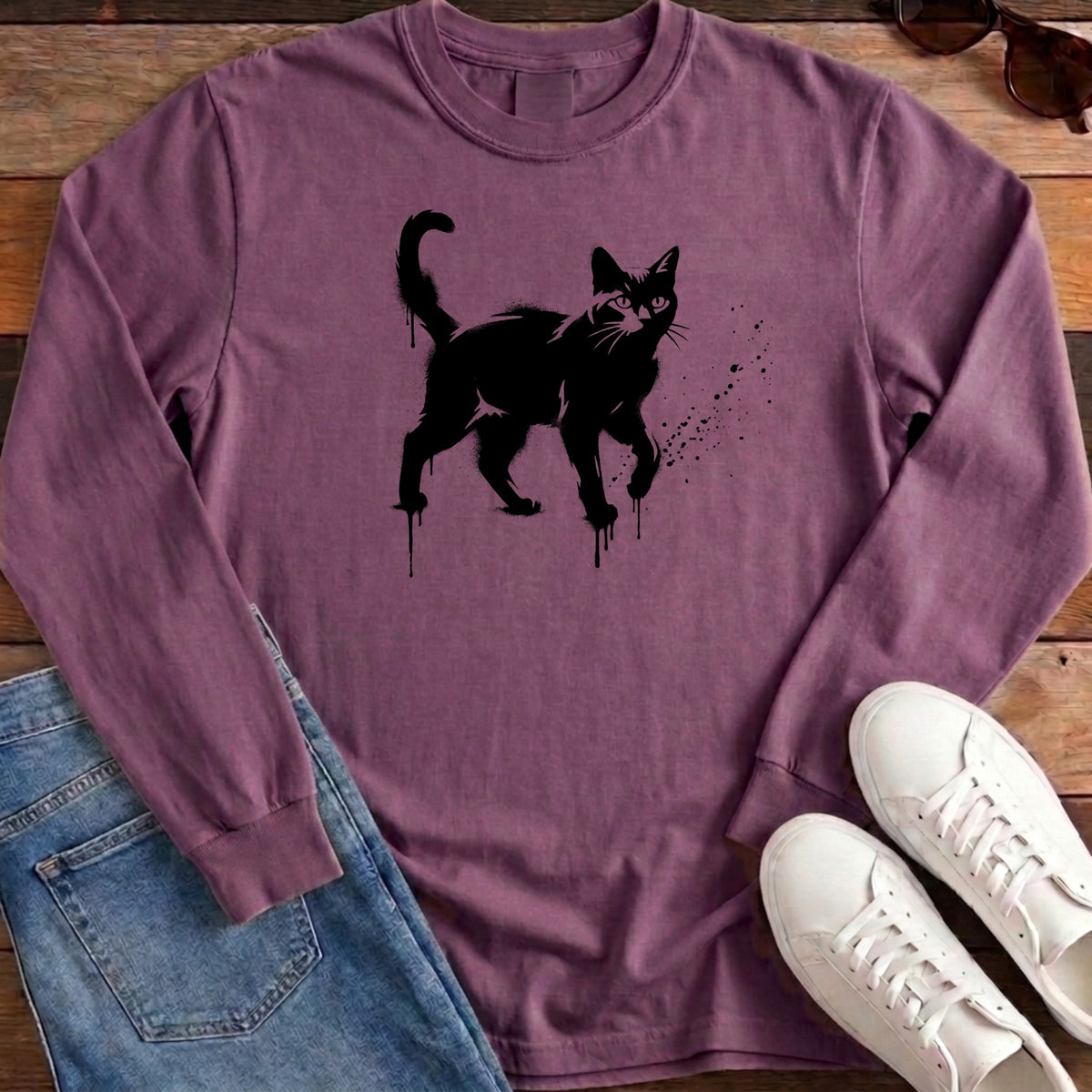 Street Stencil Cat Long Sleeve - Berry