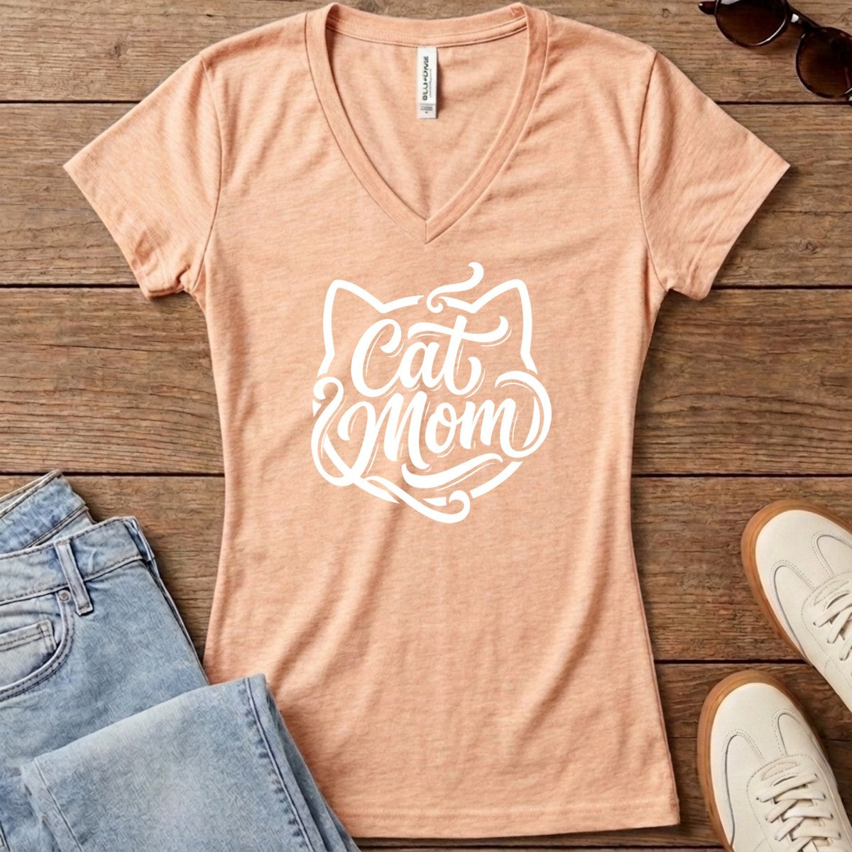 Cat Mom Classic Women's V-Neck - Heather Peach
